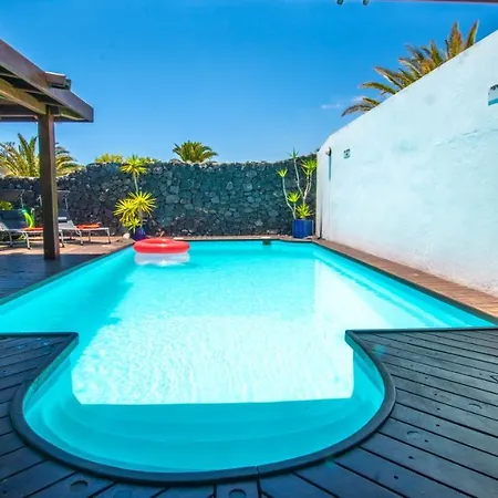 Sleeps 6 With Wifi Costa Teguise