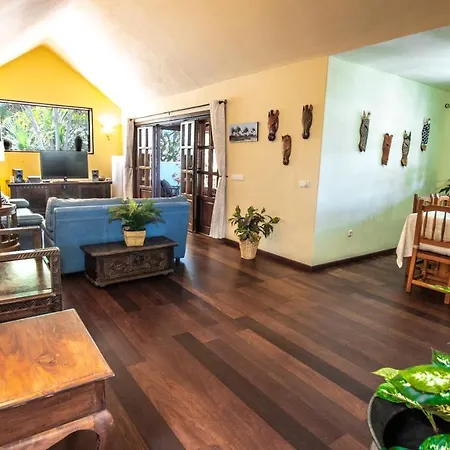 Sleeps 6 With Wifi Costa Teguise