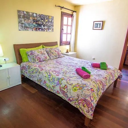 Sleeps 6 With Wifi *